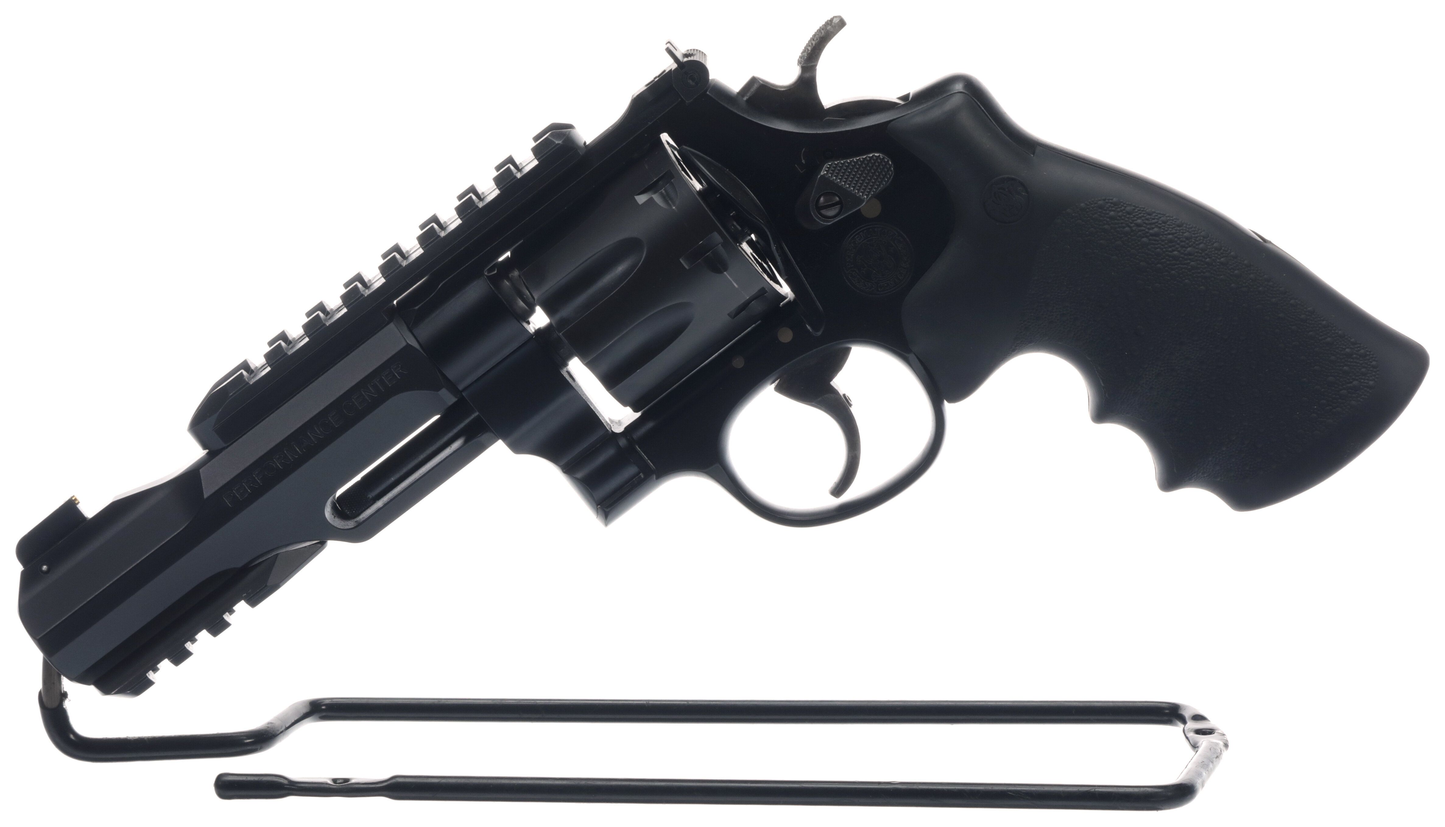 Smith & Wesson Model 327 TRR8 view 3