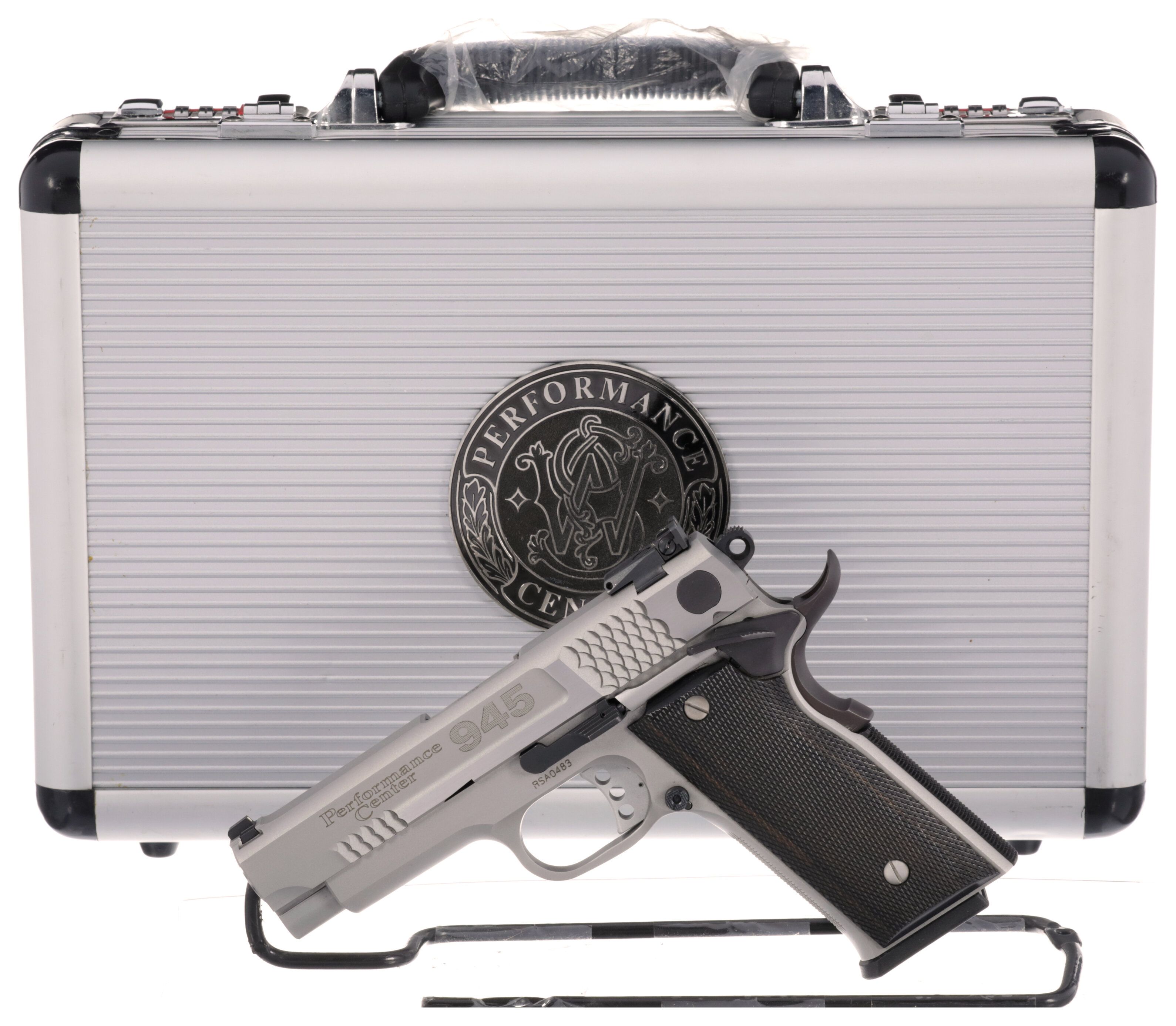 Smith And Wesson Performance Center Model 945 Pistol With Case Rock