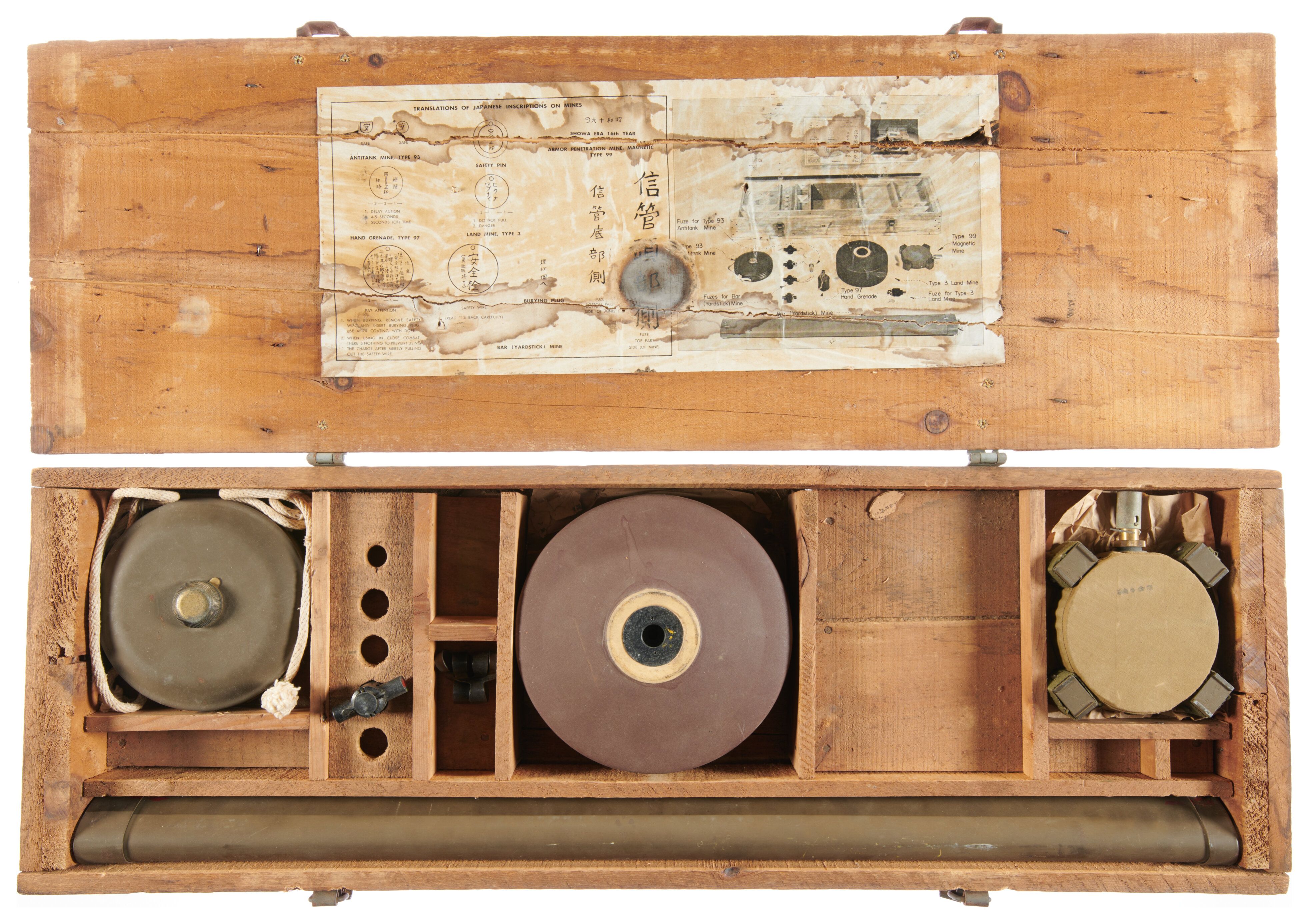 World War II U.S. Mine Training Aid Set No.2 with Crate | Rock