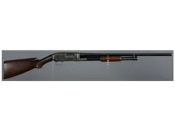 Winchester Model 1912 Slide Action 20 Gauge Shotgun with Case