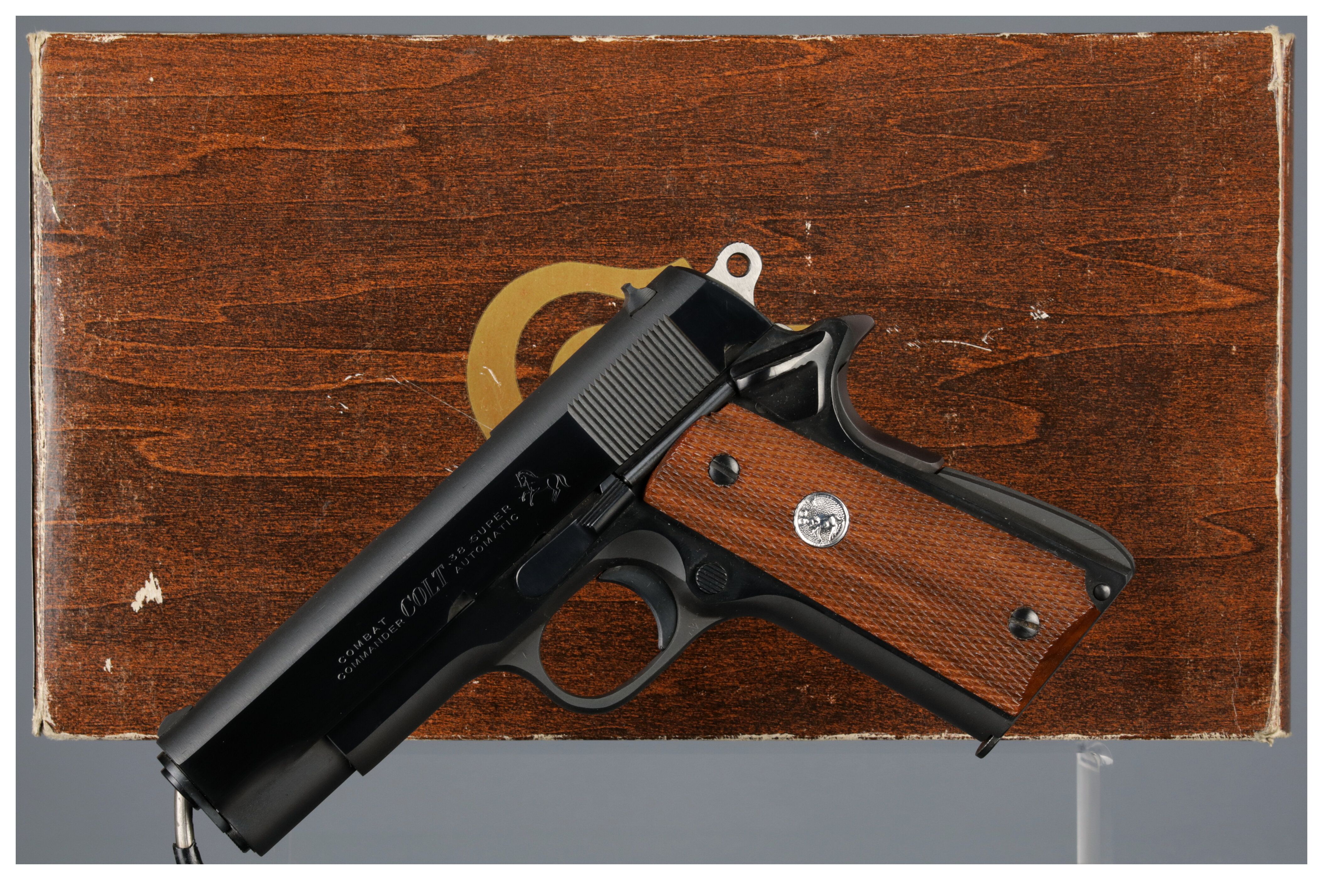 MGC COLT AUTOMATIC PISTOL .コマンダー38スーパー！ Colt Combat Commander .38 Super Semi-Automatic Pistol with