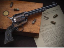 Cased Colt Flattop London Target Model Revolver in 450 Eley
