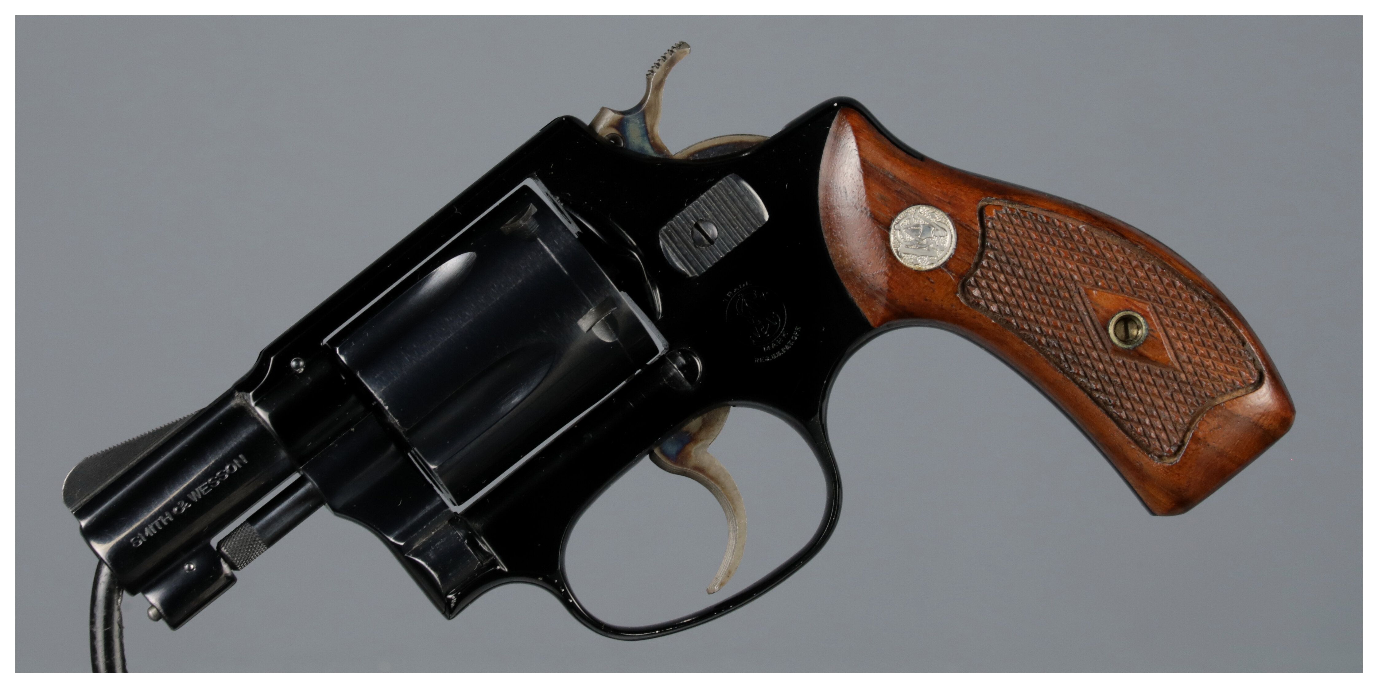 ジャンク　警察使用　Smith ＆ Wesson M37 AIRWEIGHT Gun Review: Smith & Wesson 37 Airweight :: Guns.com