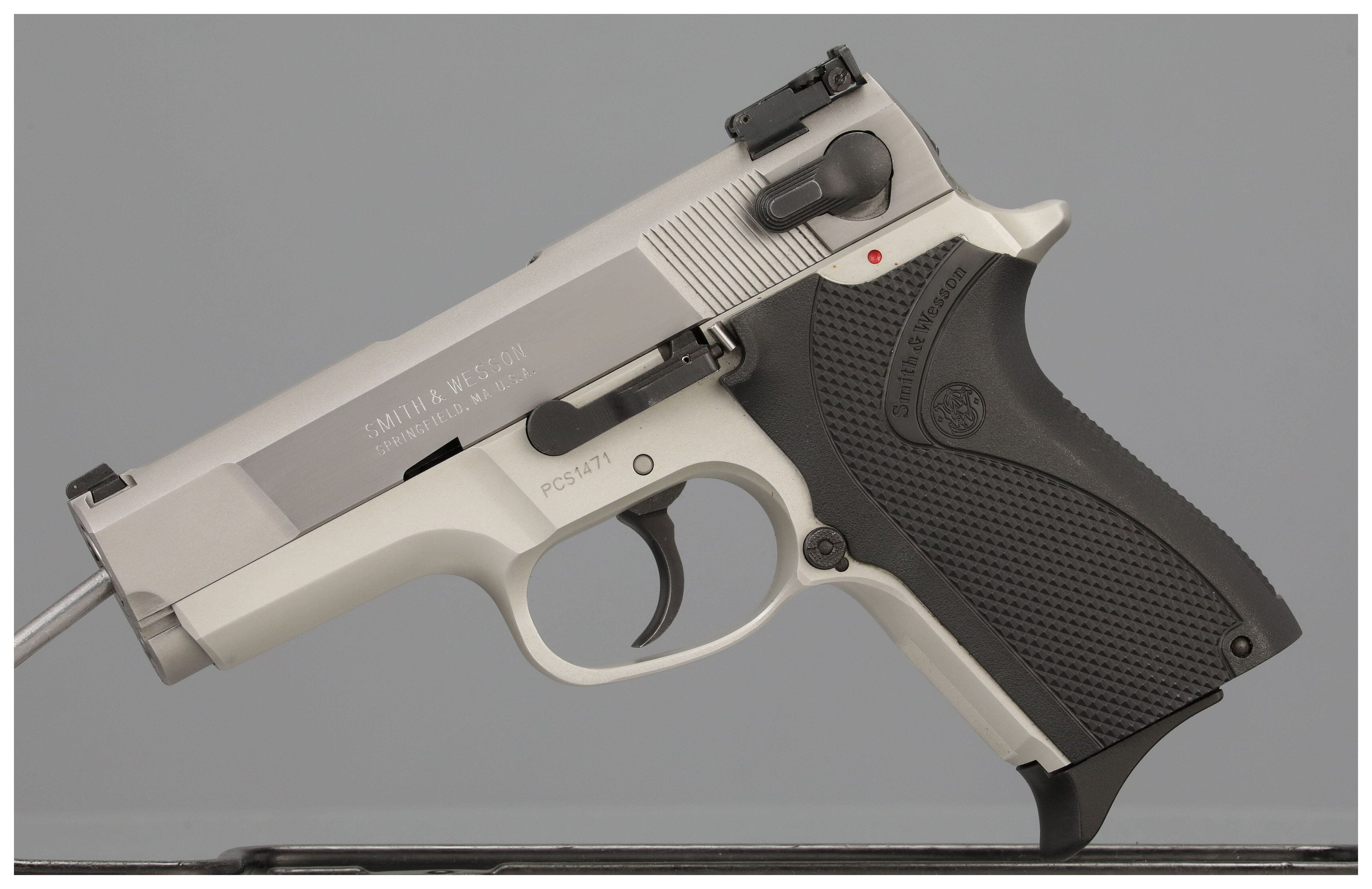 Smith & Wesson Performance Center Compact .40 S&W Semi-Automatic | Rock ...