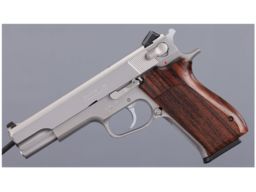 Smith & Wesson Model 1006 Semi-Automatic Pistol