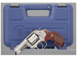 Smith & Wesson Model 686-6 Plus Deluxe Double Action Revolver