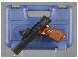 Smith & Wesson Model 41 Semi-Automatic Pistol with Case