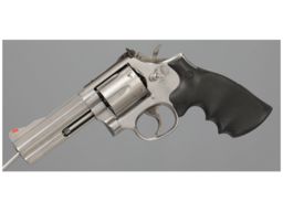 Smith & Wesson Model 686-4 Double Action Revolver