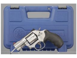 Smith & Wesson Model 686-6 Double Action Revolver with Case