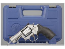 Smith & Wesson Model 686-6 Double Action Revolver with Case