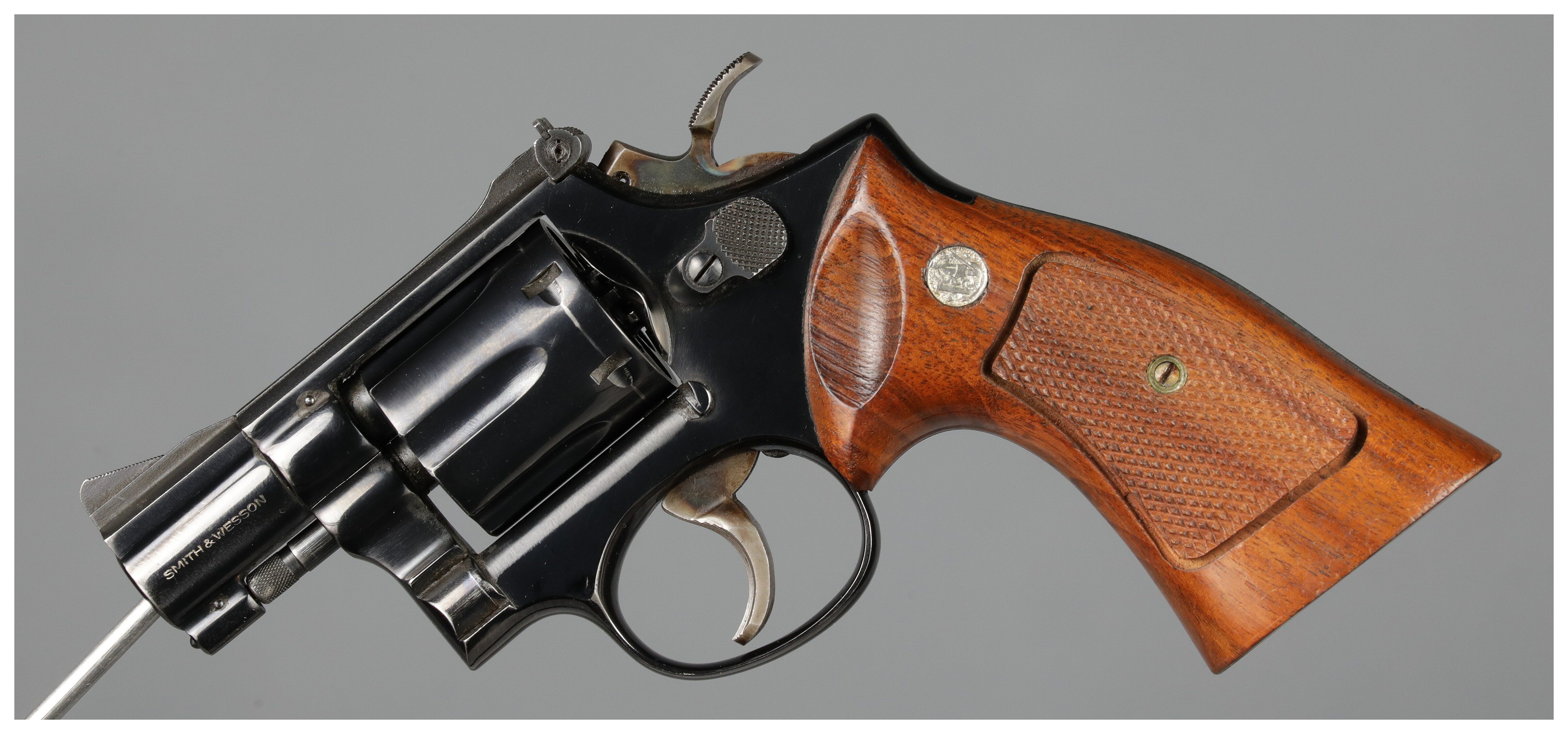 SMITH LTD. Special Hutleys 2000年木星人 2個 Smith & Wesson Model 15-3 Double Action Revolver | Rock Island Auction