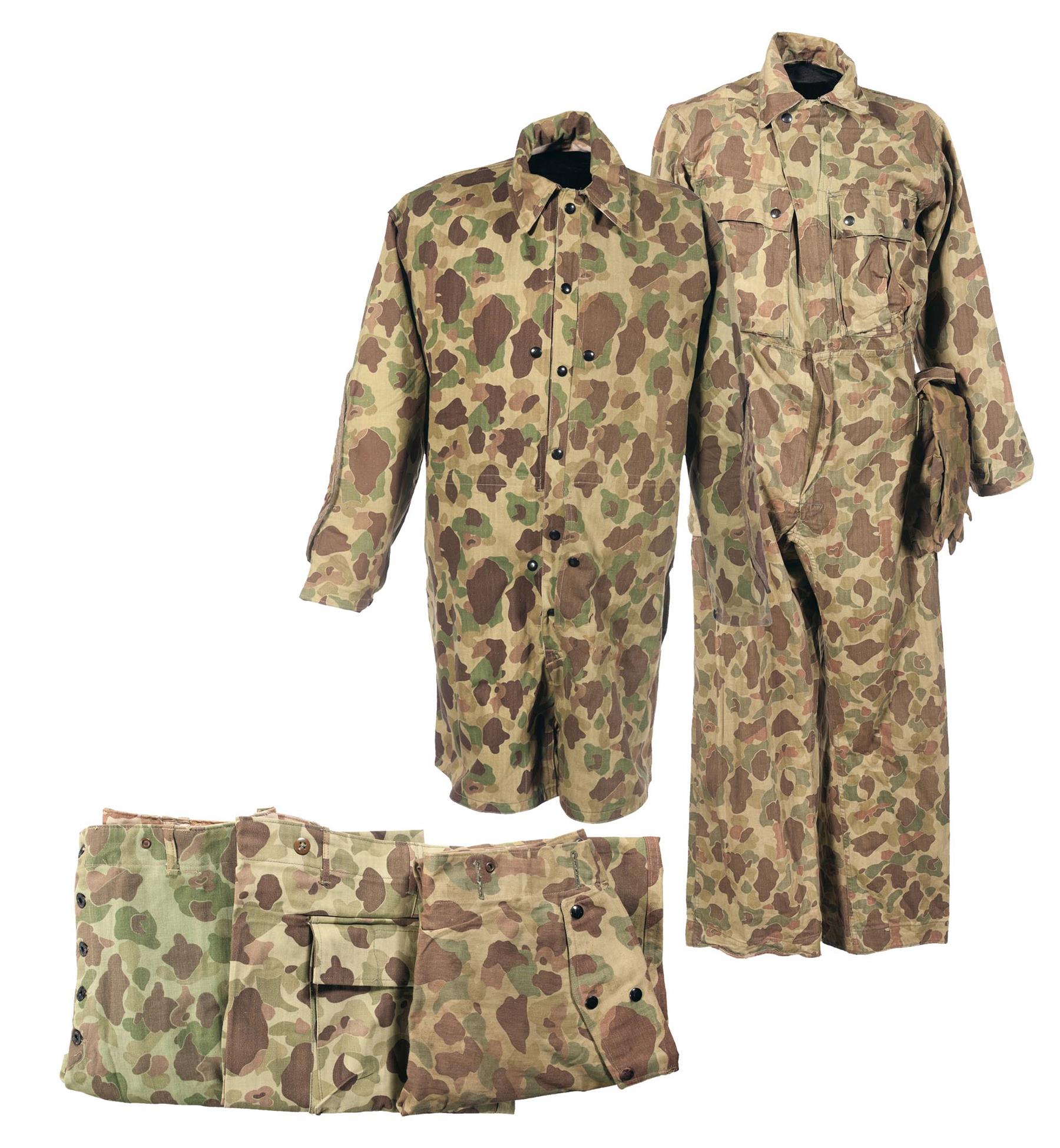 World War II U.S. Marine Pattern Forest Camouflage Utility Unifo Rock