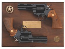 Sold at Auction: Double Gun Belt of Texas Ranger Jay Banks