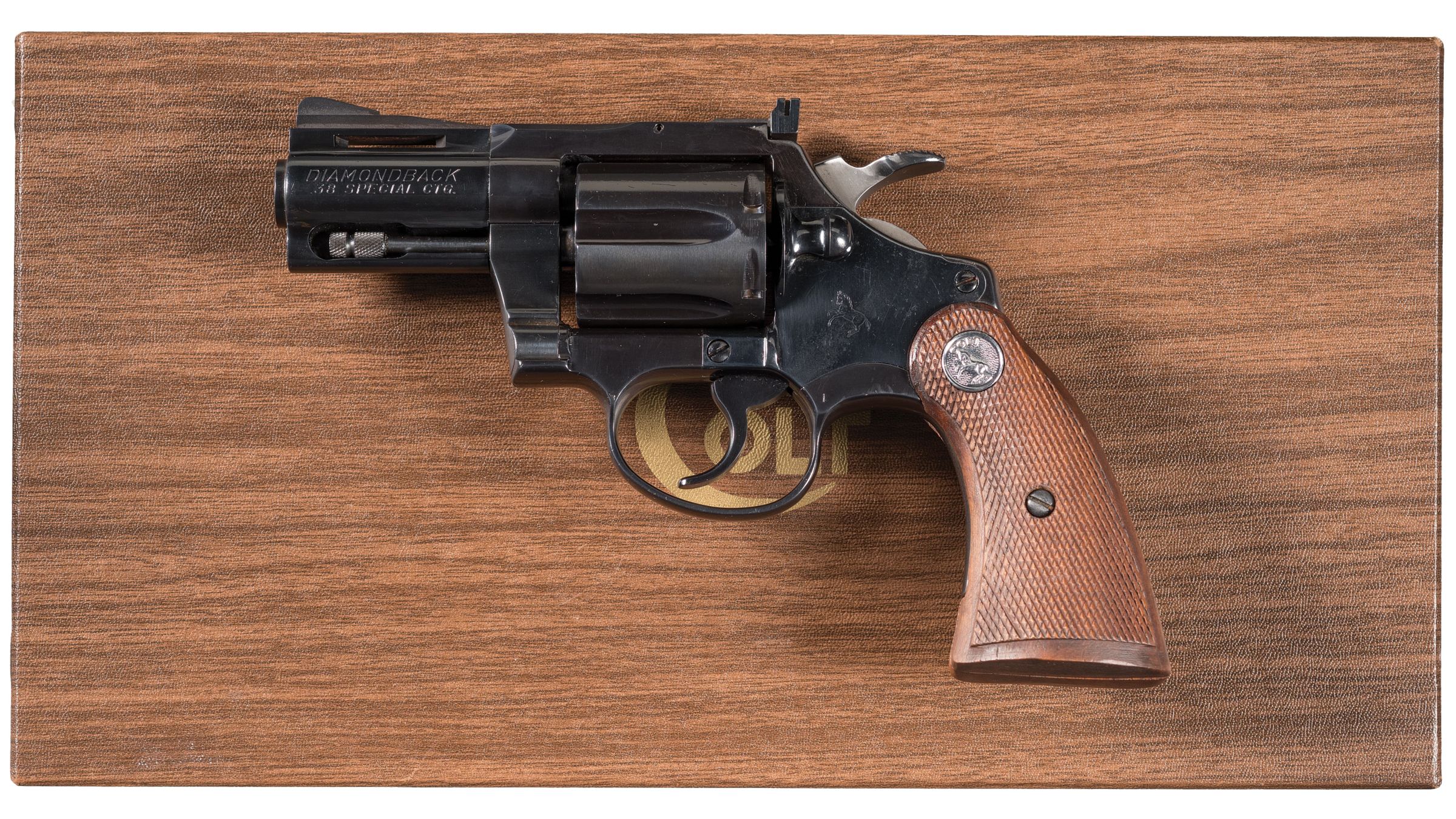 thumbnail image 2 of Colt Diamondback Handgun Hard Case – Fits 2.5” Barrel Model – Original Style Box 2 of 6