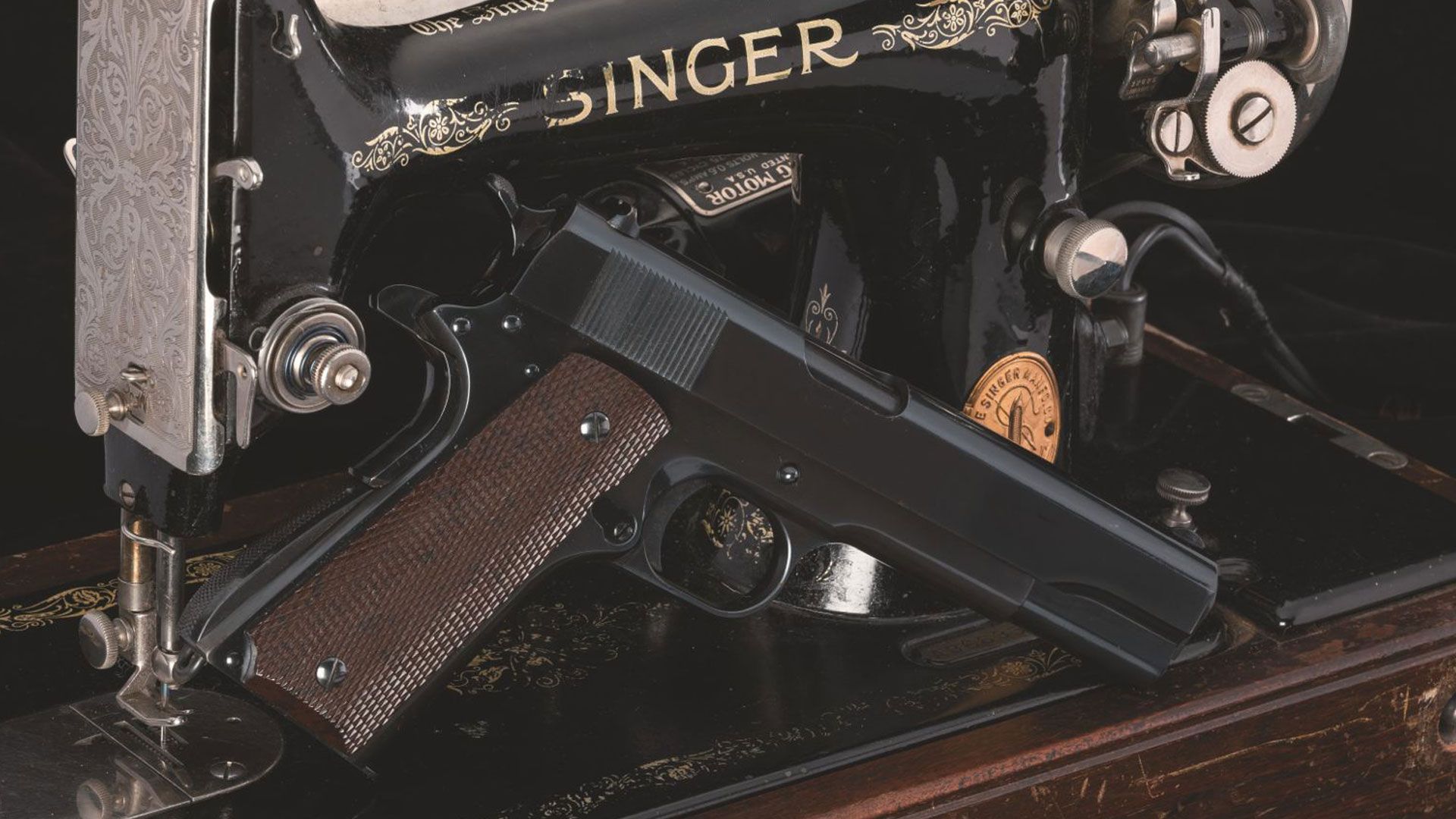 singer-pistol