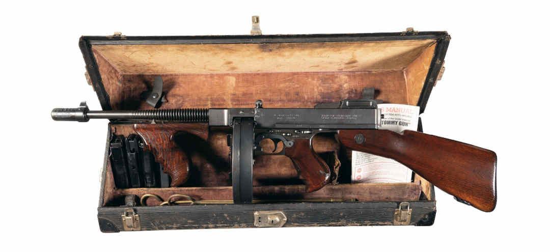 U.S.-Savage-Model-1928A1-Thompson-submachine-gun