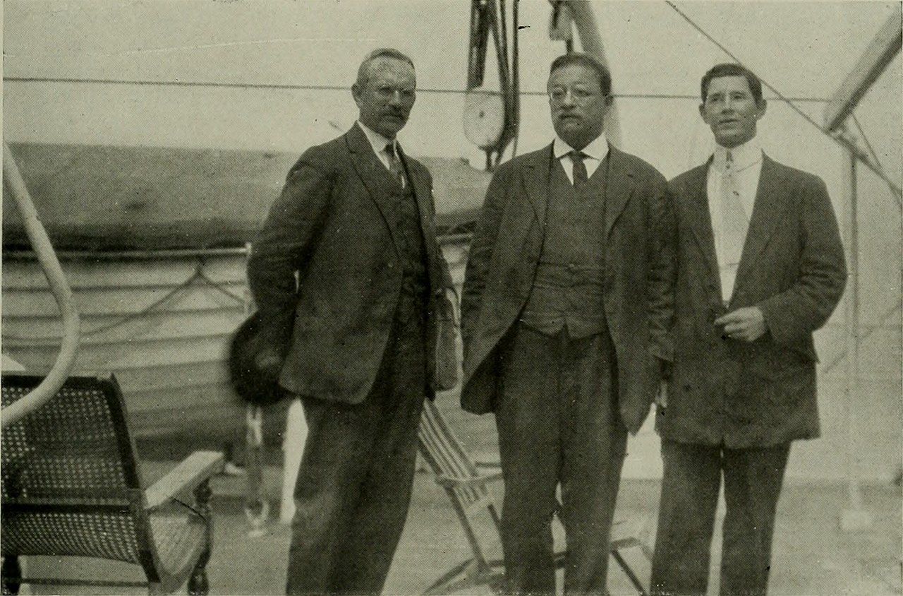 Roosevelt-with-Cherrie-on-his-right