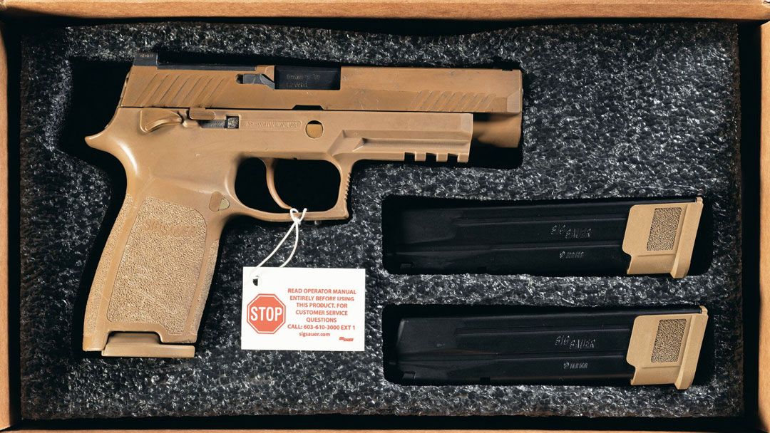 Documented-U.S.-Army-Issued-SIG-Sauer-M17-Semi-Automatic-Pistol-with-Box
