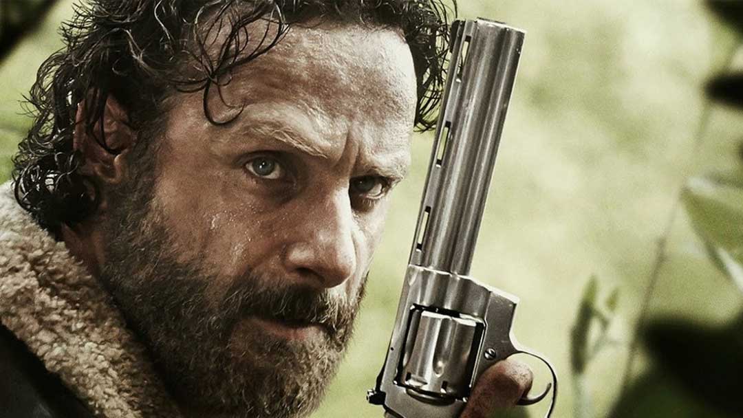 Rick-Grimes-gun-Walking-Dead-Colt-Python-the-Guns-of-Walking-Dead