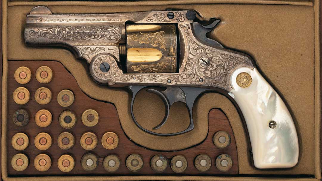 Safety-Hammerless-Smith-and-Wesson-Snub-nose-revolver