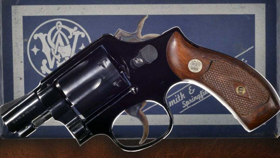 Smith---Wesson-Model-12-2-Airweight-snub-nose-Revolver