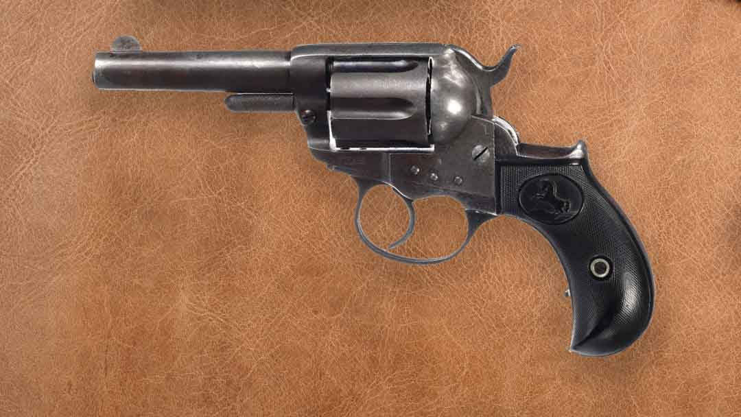 Colt-revolvers-Model-1877-lightning