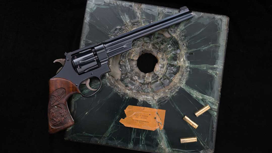 Douglas-Wesson-Registered-Magnum-vs-bulletproof-glass