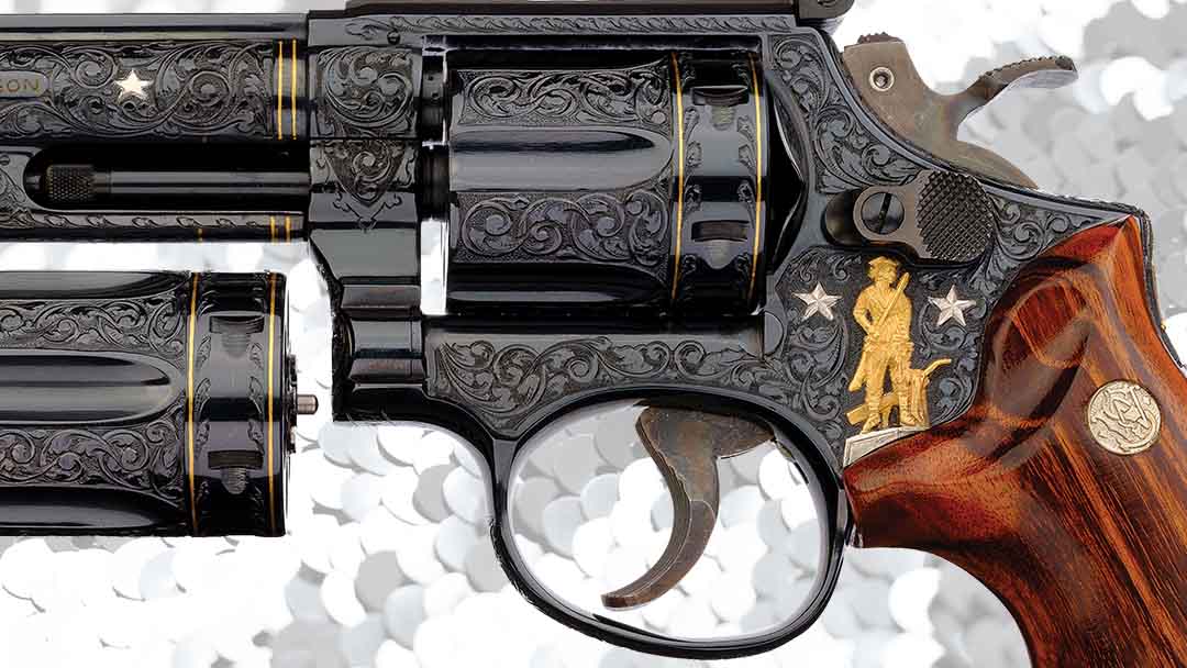 Elvis-gun-closeup-left