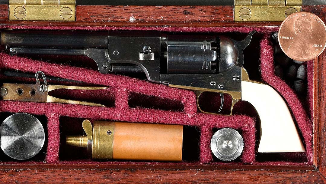 bradbury-13-scale-miniature-colt-2nd-model-dragoon-revolver