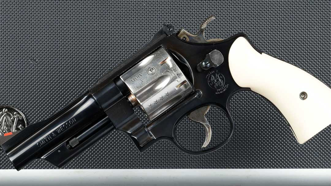 275-revolver-with-engraved-silver-cylinder