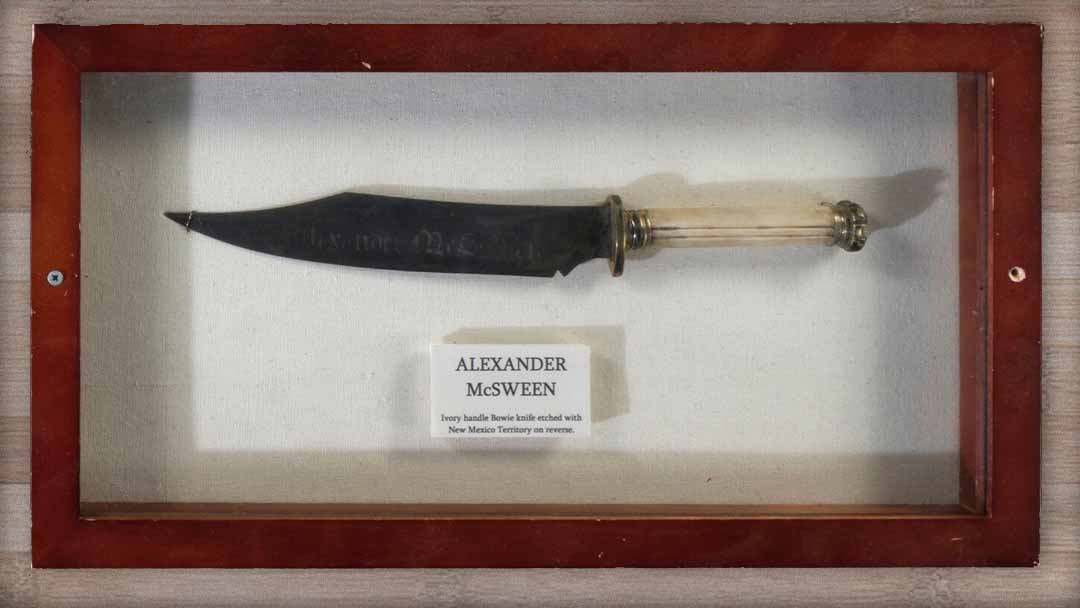 McSween-knife-lot-2063