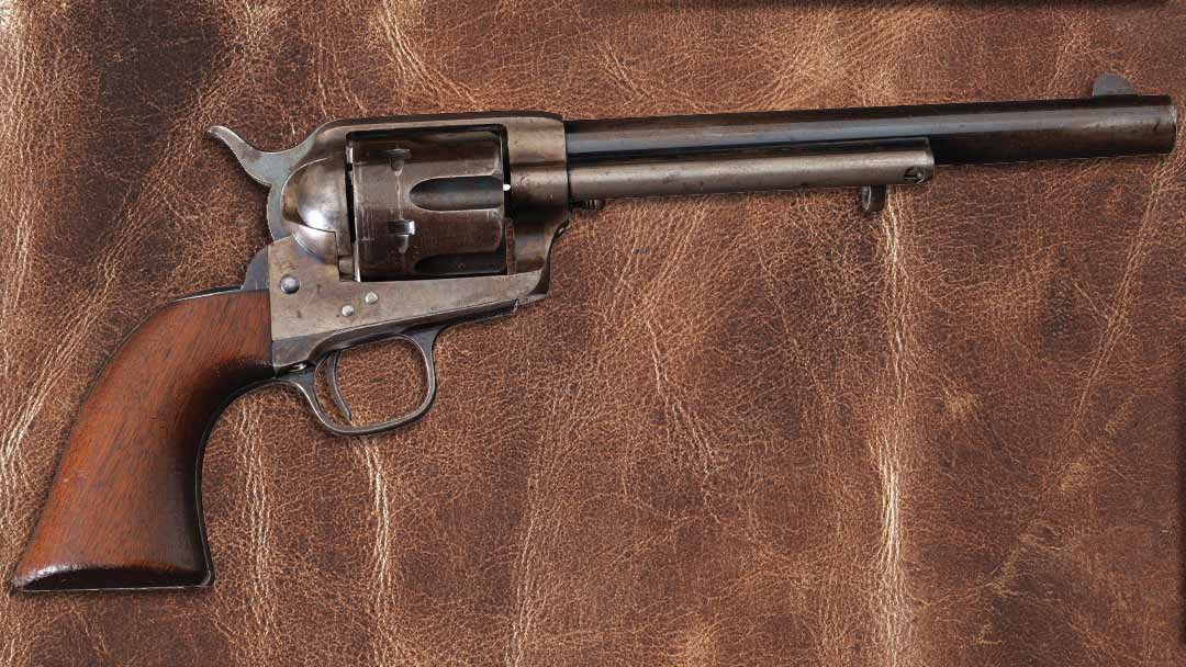 Custer-Avenger-Colt-SAA-lot-3076