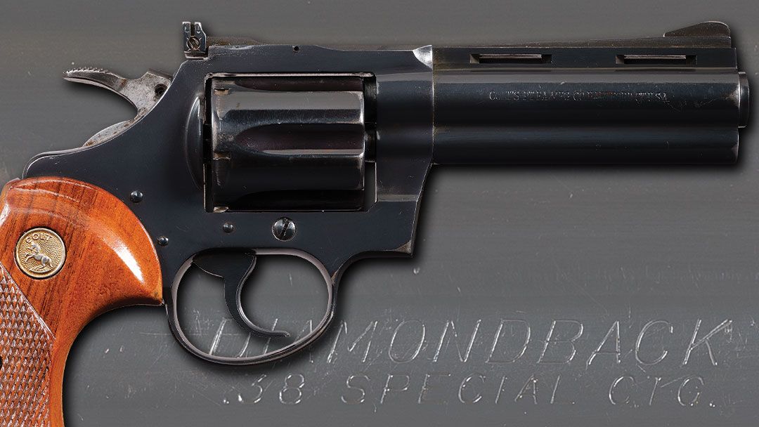 colt-diamondback-double-action-revolver-with-case