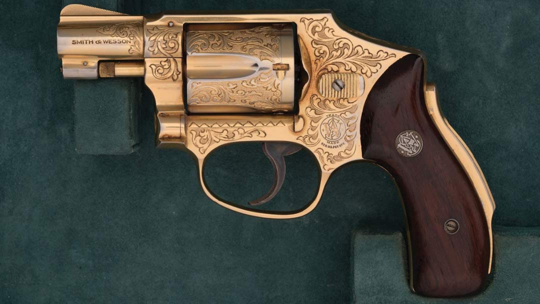 gold-plated-engraved-sw-premodel-40-centennial-revolver