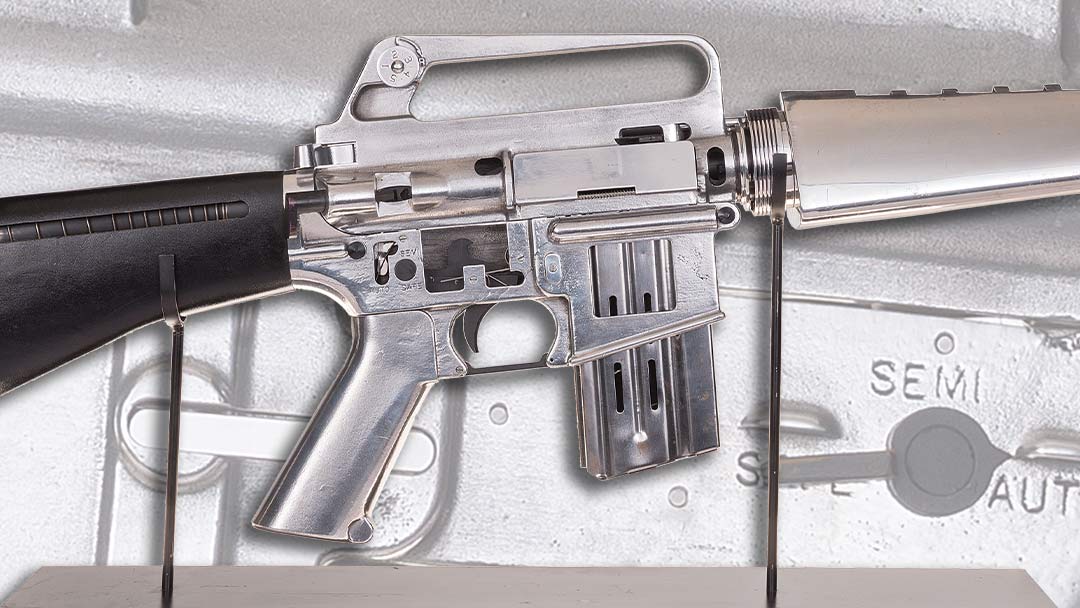 Massive-Full-Metal-M16A2-Cutaway-Classroom-Demonstrator-with-Stand